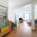 Bright And Modern Apt Near The Champs-Elysees